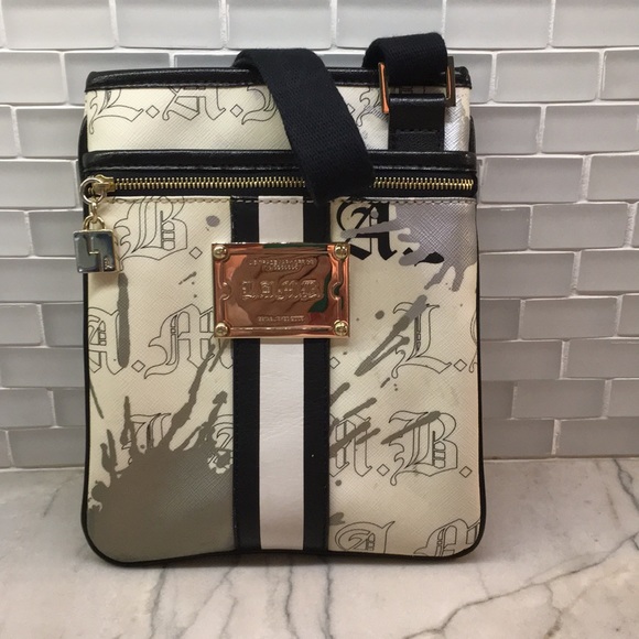 L.A.M.B. Handbags - 🌺HP🌺L.A.M.B. Crossbody Bag